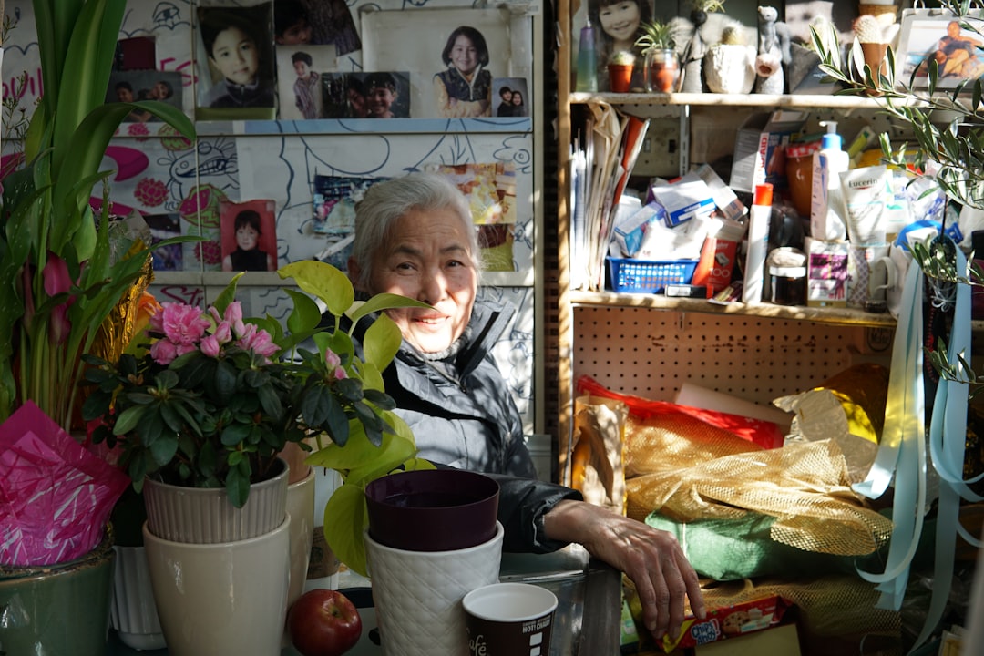 为什么共享的笑声能建立人际联系