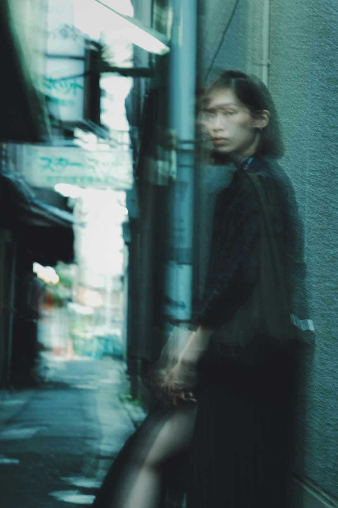 为什么人们在聊天室使用假名字揭露网络匿名背后的秘密